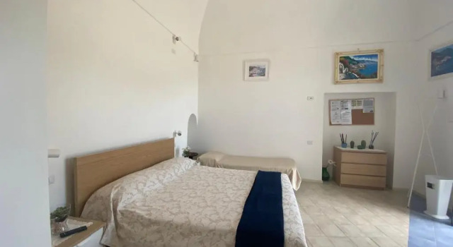 Lucy's house - comfortable apartment in Amalfi, Забронировать Апартаменты/квартира Отели Амальфи с парковкой, рядом с Amalfi Bus Station, Парковка