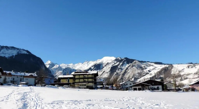 Апартаменты с видом на горы Adler Resort Kaprun by Jara
