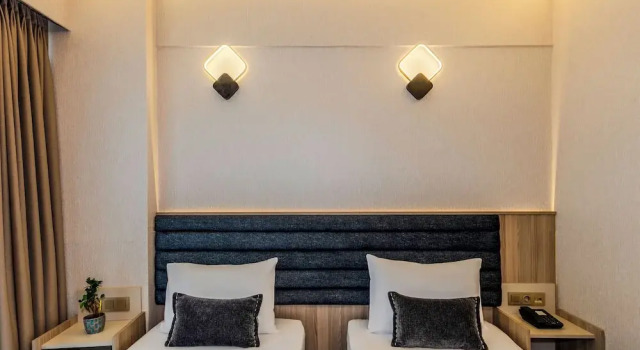 Felix Hotel