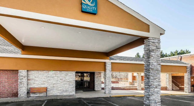 Quality Inn South Boston - Danville East, Boek Hotel Hotels in Virginia met ontbijt, Ontbijt