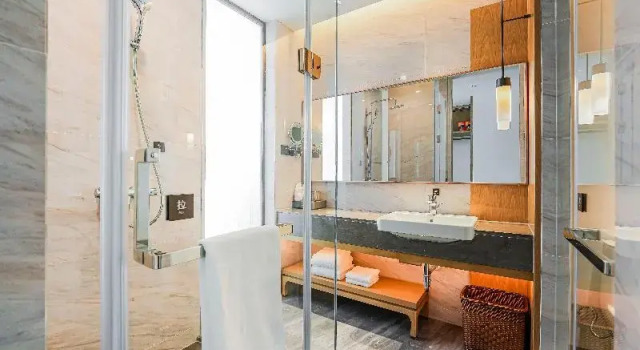 Двухместный номер Standard Holiday Inn Ningbo Xiangshan Damu Bay by IHG