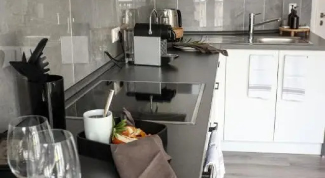 Fachwerkcharme: Wohnen in großer Maisonettwohnung, Забронировать Отель Филлинген-Швеннинген Шварцвальд, рядом с Музей часового мастерства