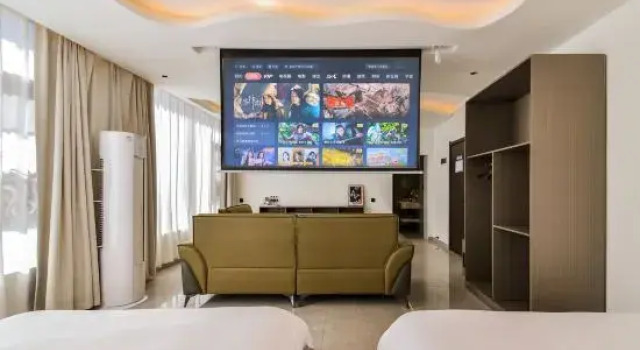 Люкс Luxury Dali Hongze Inn (Fengyi Airport Store)
