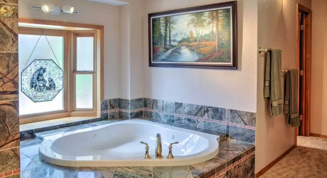 Коттедж с 3 комнатами Cloudcroft Mtn Home w/ Patio, Walk to Golf Course!