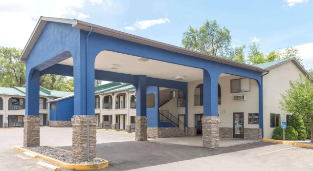 Номер Standard Days Inn by Wyndham Ruidoso Downs