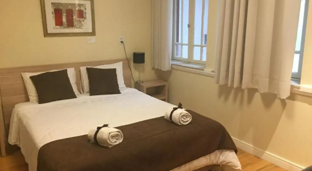 Hotel Praça da Matriz, Забронировать Отель Отели в центре Порту-Алегри, в центре