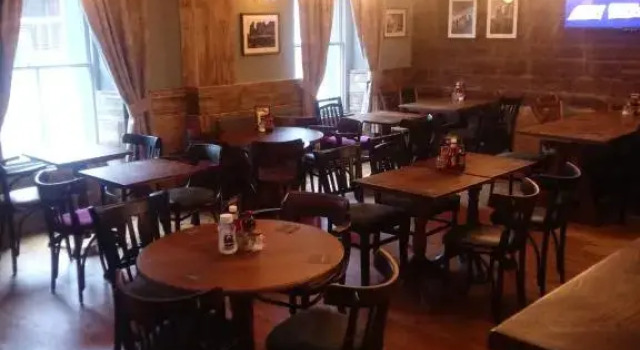 The Castlegate Arms, Boek Hotel Hotels in Merseyside met zwembad, Zwembad