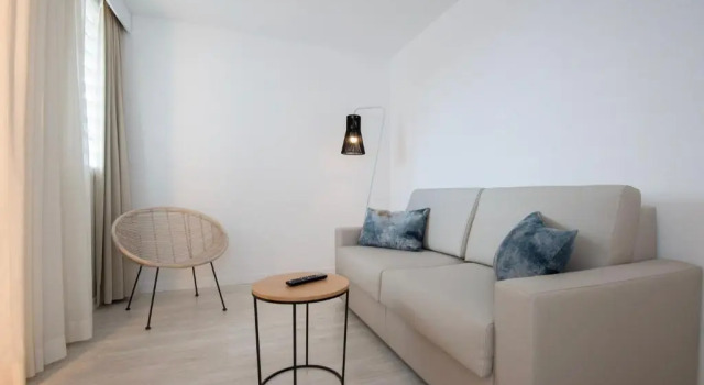 Люкс Globales Cala Bona Suites
