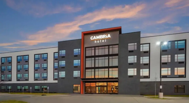 Cambria Hotel Euless - DFW Airport South, Buchen Sie Hotel Euless Dallas - Fort Worth und Umgebung