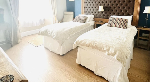 Deluxe suite 1 dormitor Ascot House Hotel