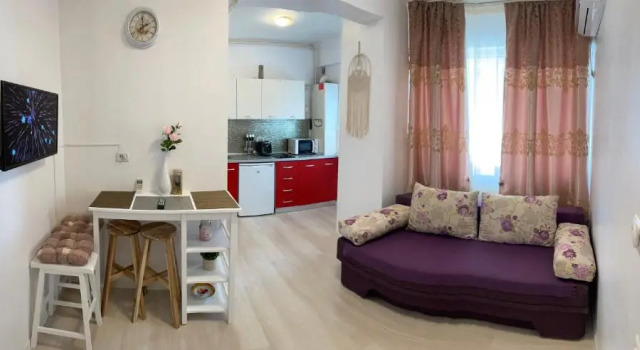 Antonette 2 Apartment Mamaia Nord, Prenota Appartamento Navodari Mamaia-Sat