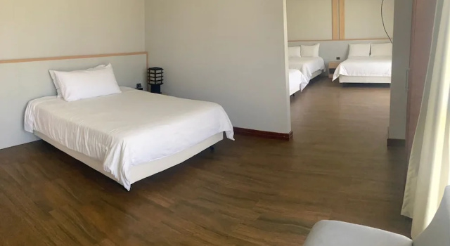 Hosteria Arhaná, Забронировать Курортный отель Отели Гуалакео с завтраком, Завтраки