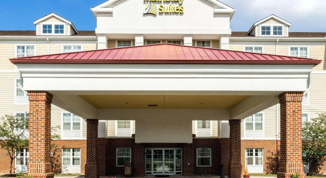 Mainstay Suites Dover, Prenota Hotel Dover Air Force Base Delaware