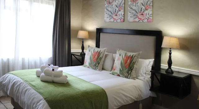 Люкс Classic с балконом Blackwaters River Lodge, Knysna
