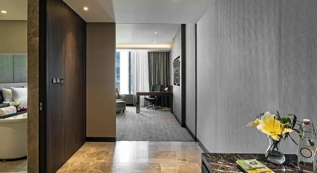 Camera Executive Pullman Yangon Centrepoint