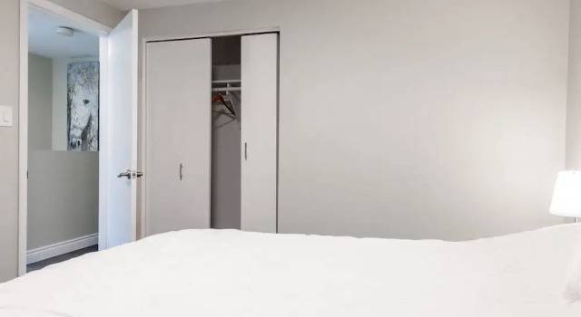 Cedarbrae, Varaa Hotelli Waterloo 