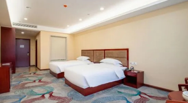 Номер Standard Ramada Plaza Shaowu