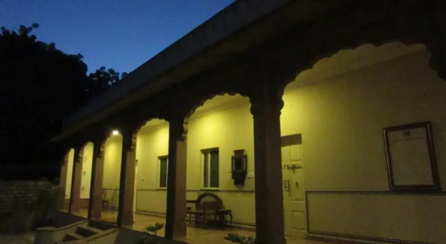 Jaswant Niwas, Забронировать Отель Ратанада Джодхпур, рядом с Umaid Bhawan Palace Museum