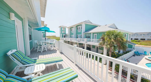 Апартаменты Shell Yeah by Silver Sands Vacation Rentals