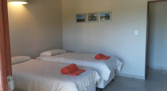 Standalone Room 65 Blyde Wildlife Estate, Prenota Hotel Hoedspruit 