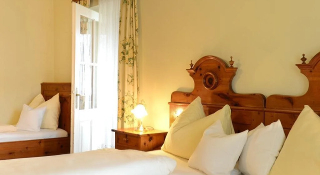 Gasthof Brandwirt, Book Hotel Gosau 