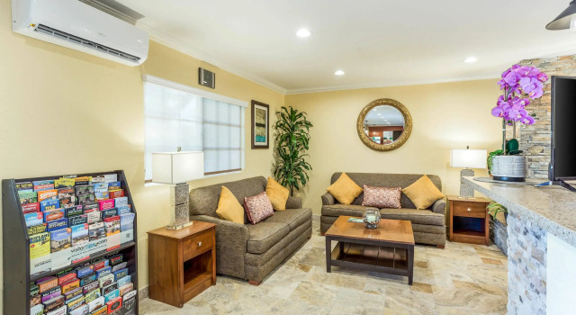 Mount Vernon Inn Escondido Downtown