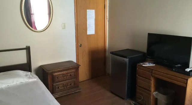 Avenues Hostel, Забронировать Хостел Солт-Лейк-Сити Salt Lake County, рядом с Ensign Peak Park