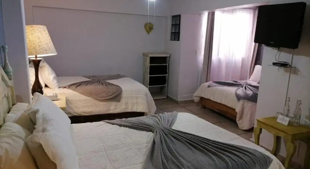 Семейный номер Standard Hotel Posada de Santa Ana