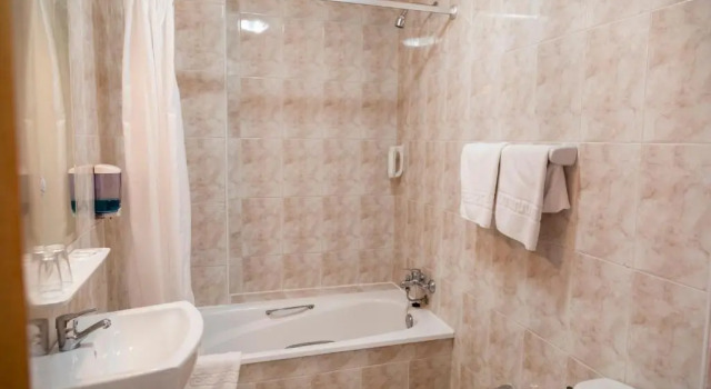 Двухместный семейный номер Standard Hotel Ría de Suances