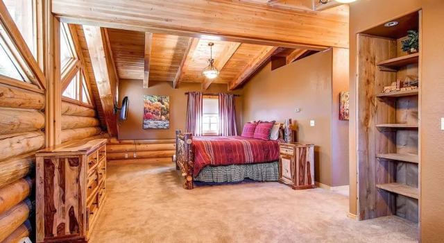 Snowshoe Lodge by RedAwning, Rezerwuj Dom wakacyjny Hotele w Vail Ski z parkingiem, Parking