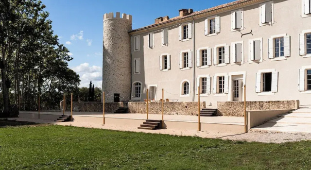 Номер Deluxe Château de Taulignan