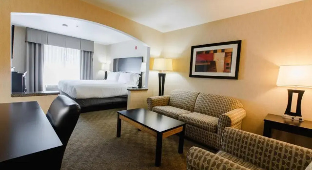 Люкс Holiday Inn Express Bothell by IHG