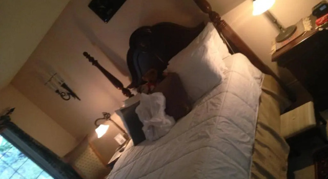 Люкс Deluxe Eagles Nest B&B