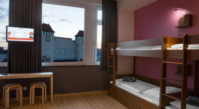 Кровать в общем номере aletto Hotel Kudamm
