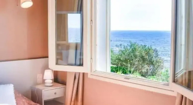 Torremare, Book Hotel Miomo Corsica