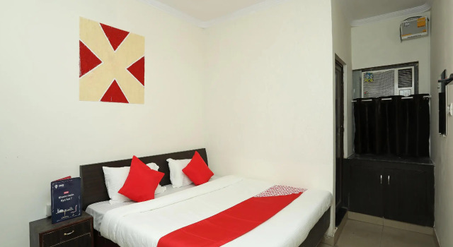 OYO 26806 Hotel Radha Krishna, Rezerwuj Hotel Hotele w Kankhal ze śniadaniem, Śniadanie