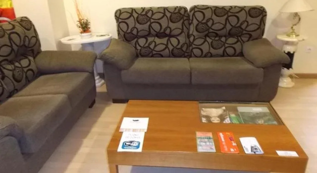 Hostal Europa, Book Hotel Hoteller i La Ribera Navarra med parkering, Parkering