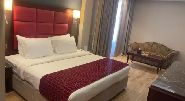 Junior suite Standard Ramee Guestline Hotel