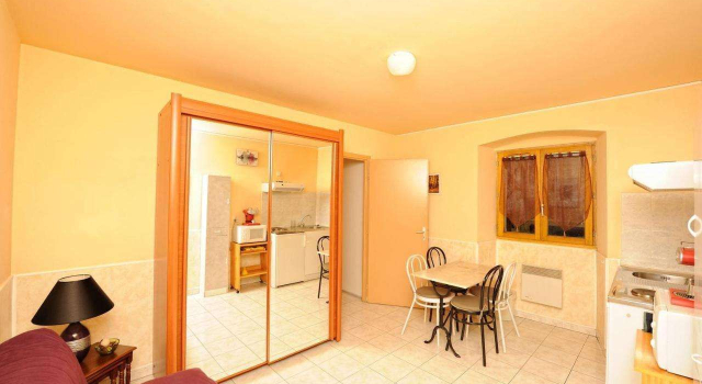 Auberge Casa Mathea, Varaa Hostelli Corte 