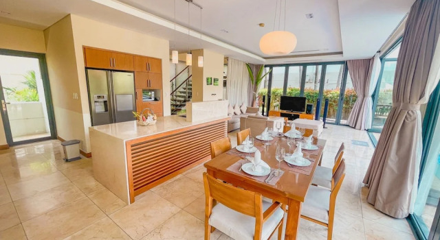 Вилла Standard с 2 комнатами Danang Ocean Beach Villa