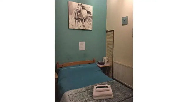 Hathway House Accommodation, Buchen Sie Bed & Breakfast Redhill Somerset