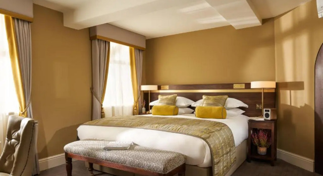 Двухместный номер Deluxe Trinity Townhouse Hotel