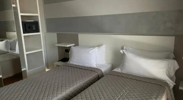 Двухместный номер Comfort с балконом и с видом на озеро Hotel Villa Rosa