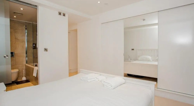 Exquisite 2 Bedroom Apartment In Bank, Забронировать Апартаменты/квартира Апартаменты Лондона, рядом с Театр «Роуз», Апартаменты/квартира