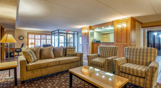 Quality Inn Tully I-81, Rezerwuj Hotel Tully 