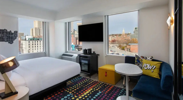 Двухместный номер Standard с видом на город Aloft by Marriott Providence Downtown