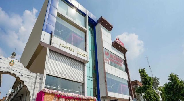 OYO Flagship 70056 Grand Inn Residency, Book Hotel Faridabad Haryana