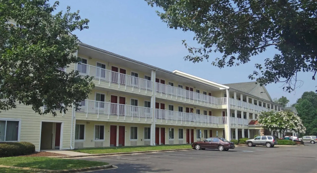 Crossland Economy Studios - Durham - Research Triangle Park, Rezervasyon Otel Durham Raleigh-Durham Metropolitan Area