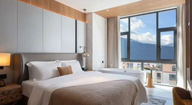 Люкс LinZhi Joy Crown Resort hotel