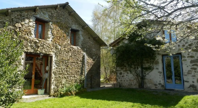 Karoi Cottages, Réserver Hôtel Maisonnais-sur-Tardoire France